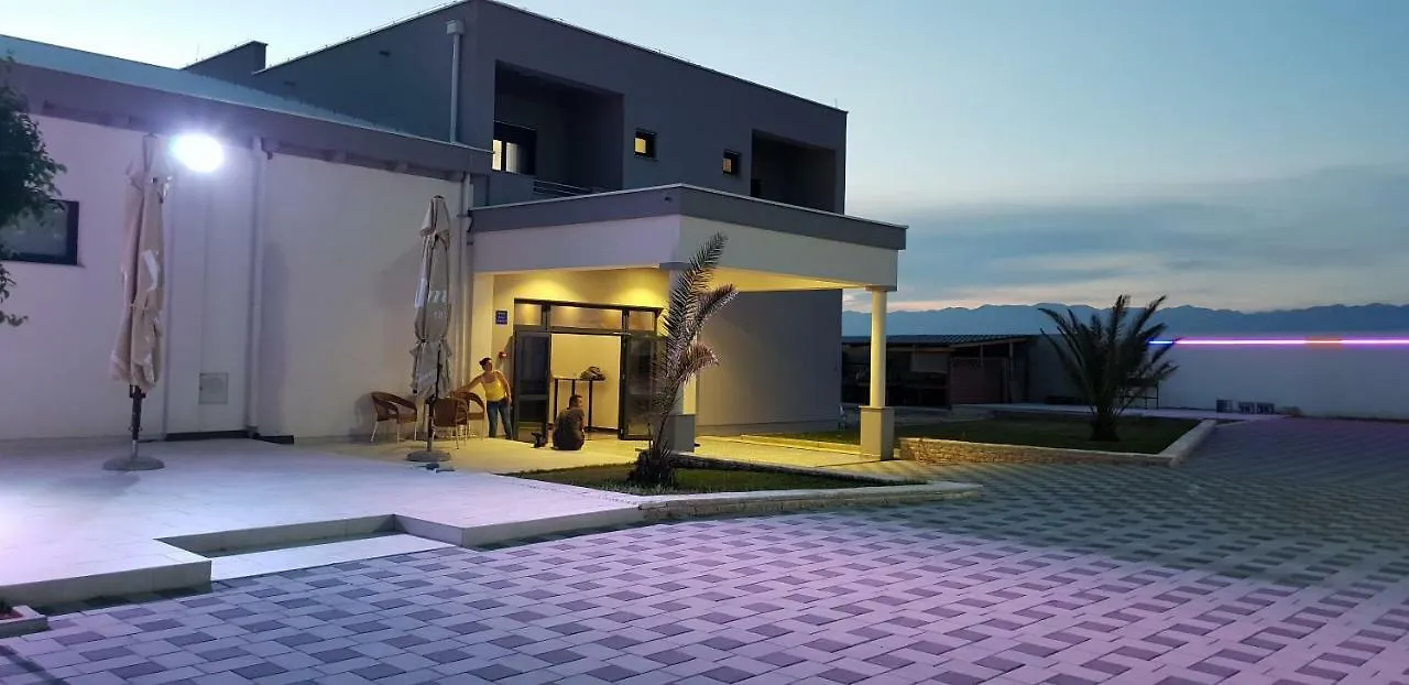 Hotel Diamond Nin Croacia